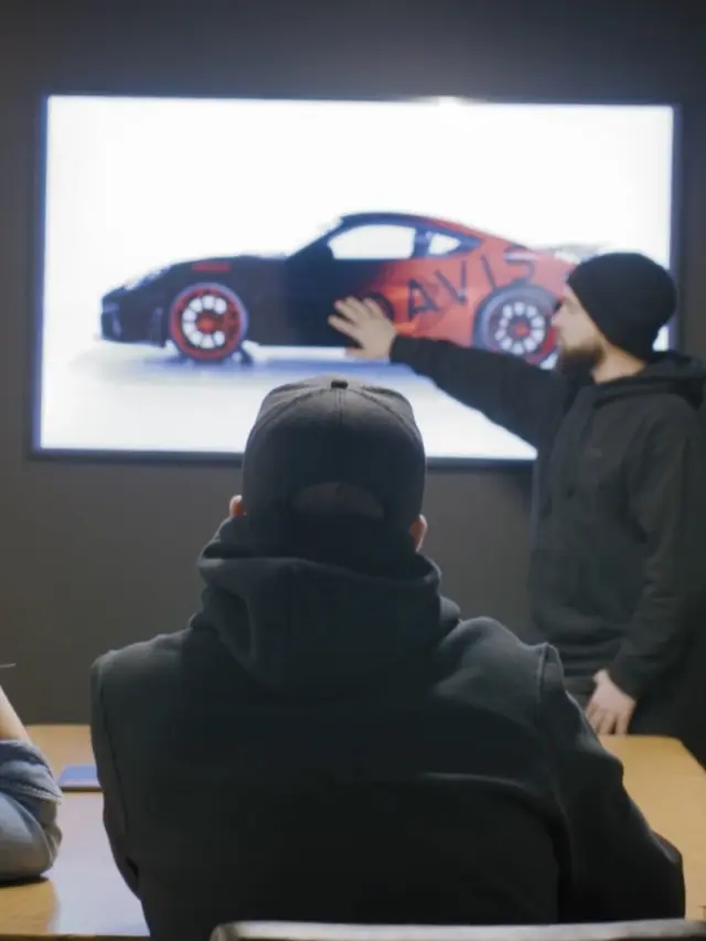 Davis Racing x KM